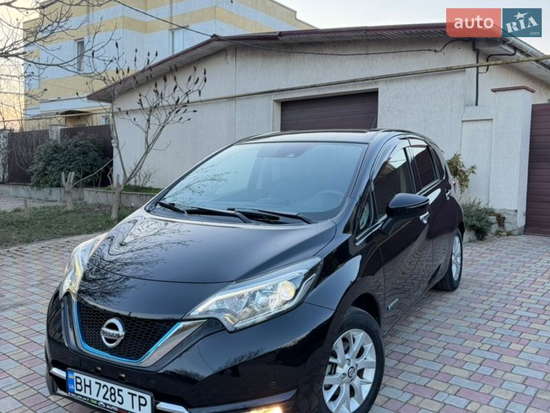 Хэтчбек Nissan Note 2018 в Одессе