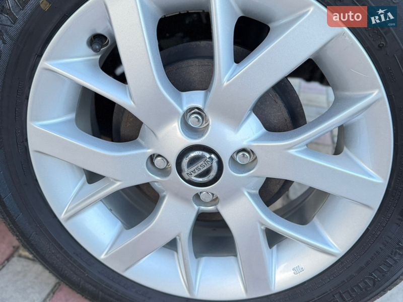 Хэтчбек Nissan Note 2018 в Одессе