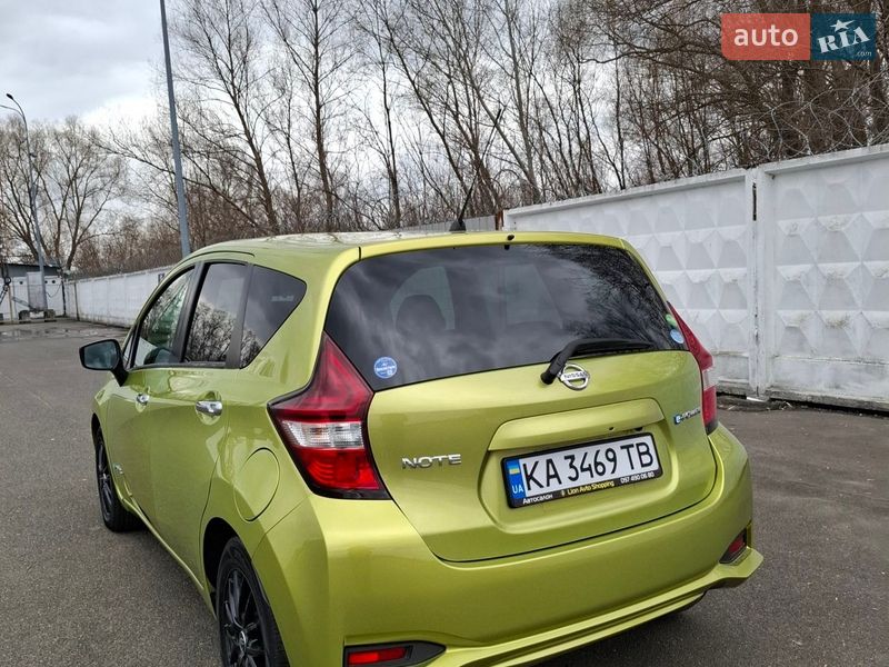 Хетчбек Nissan Note 2018 в Києві фото 4 Хетчбек Nissan Note 2018 в Києві
