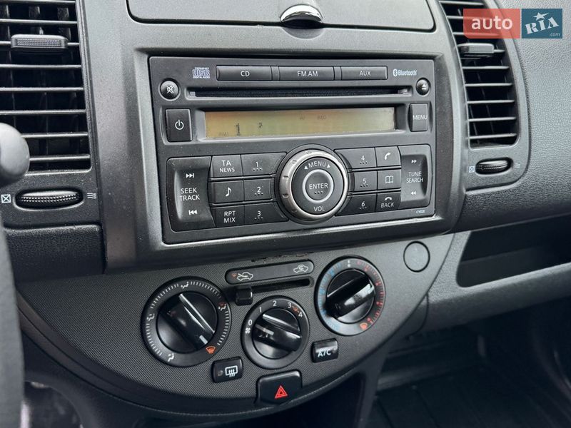 Хэтчбек Nissan Note 2008 в Умани