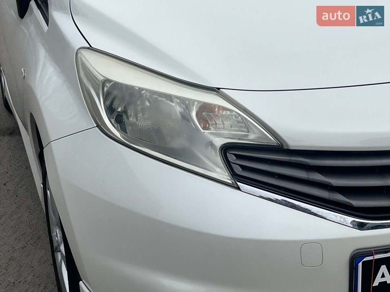 Хэтчбек Nissan Note 2013 в Киеве фото 14 Хэтчбек Nissan Note 2013 в Киеве