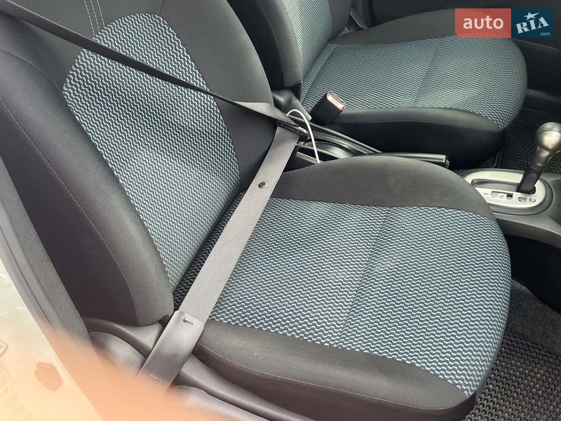 Хэтчбек Nissan Note 2013 в Киеве фото 22 Хэтчбек Nissan Note 2013 в Киеве