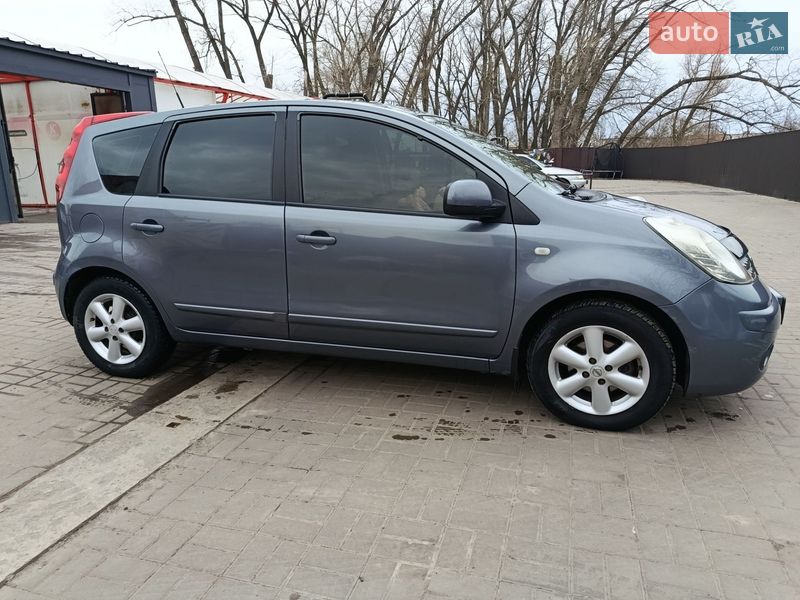 Хетчбек Nissan Note 2009 в Прилуках фото 6 Хетчбек Nissan Note 2009 в Прилуках