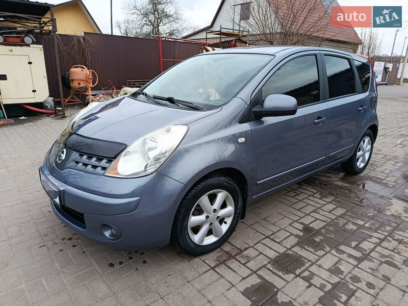 Хетчбек Nissan Note 2009 в Прилуках фото Хетчбек Nissan Note 2009 в Прилуках