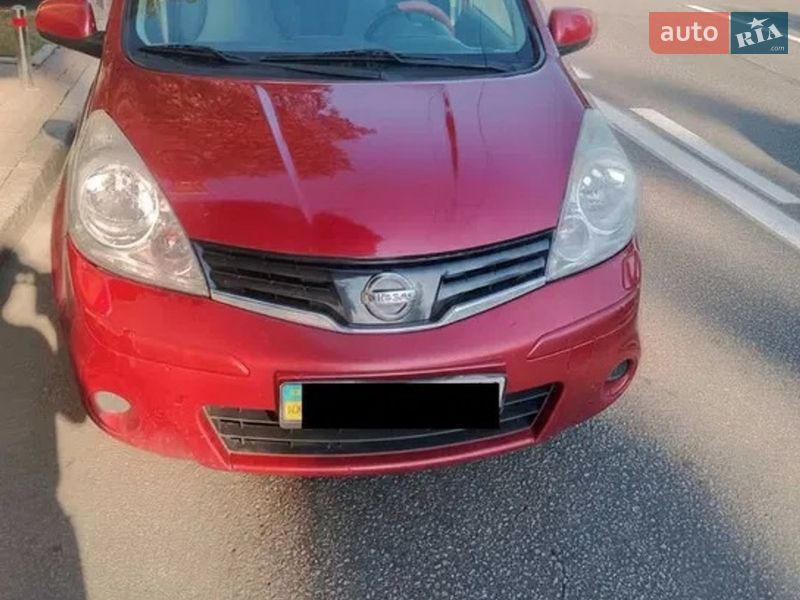 Хетчбек Nissan Note 2012 в Києві