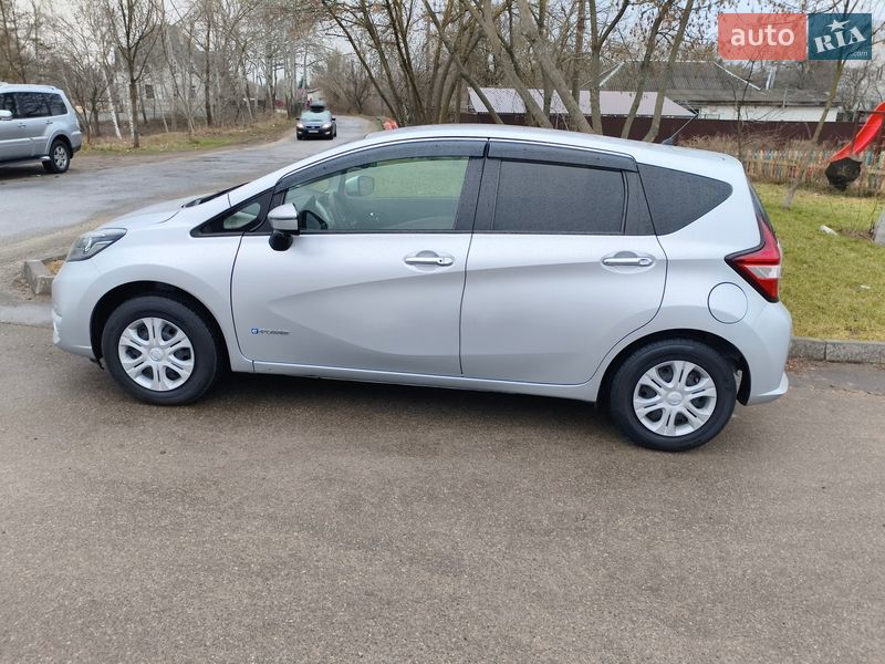 Хэтчбек Nissan Note 2020 в Киеве