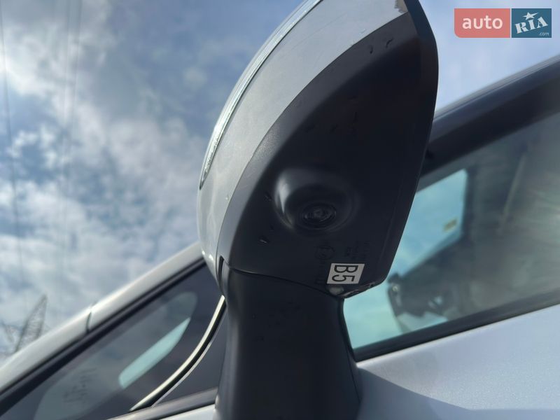 Хэтчбек Nissan Note 2019 в Киеве