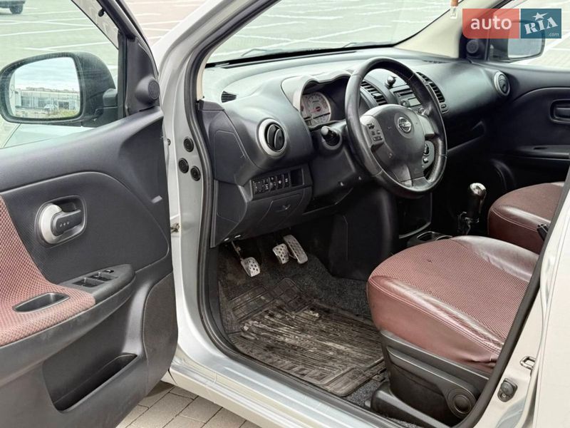 Хетчбек Nissan Note 2006 в Одесі