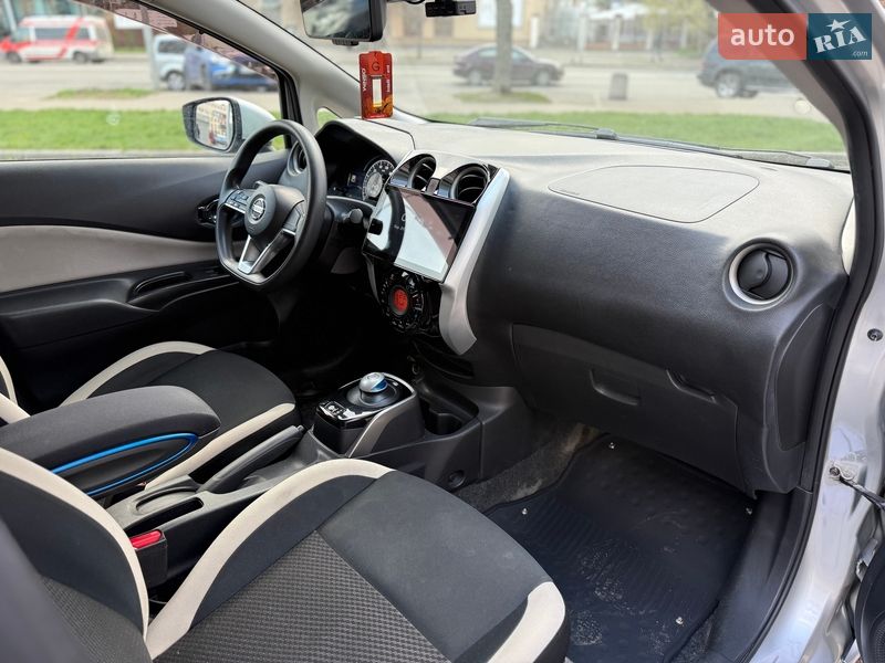 Хэтчбек Nissan Note 2019 в Киеве фото 13 Хэтчбек Nissan Note 2019 в Киеве