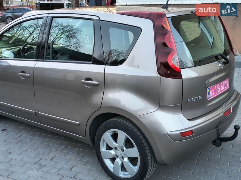 Хэтчбек Nissan Note 2012 в Могилев-Подольске фото 7 Хэтчбек Nissan Note 2012 в Могилев-Подольске
