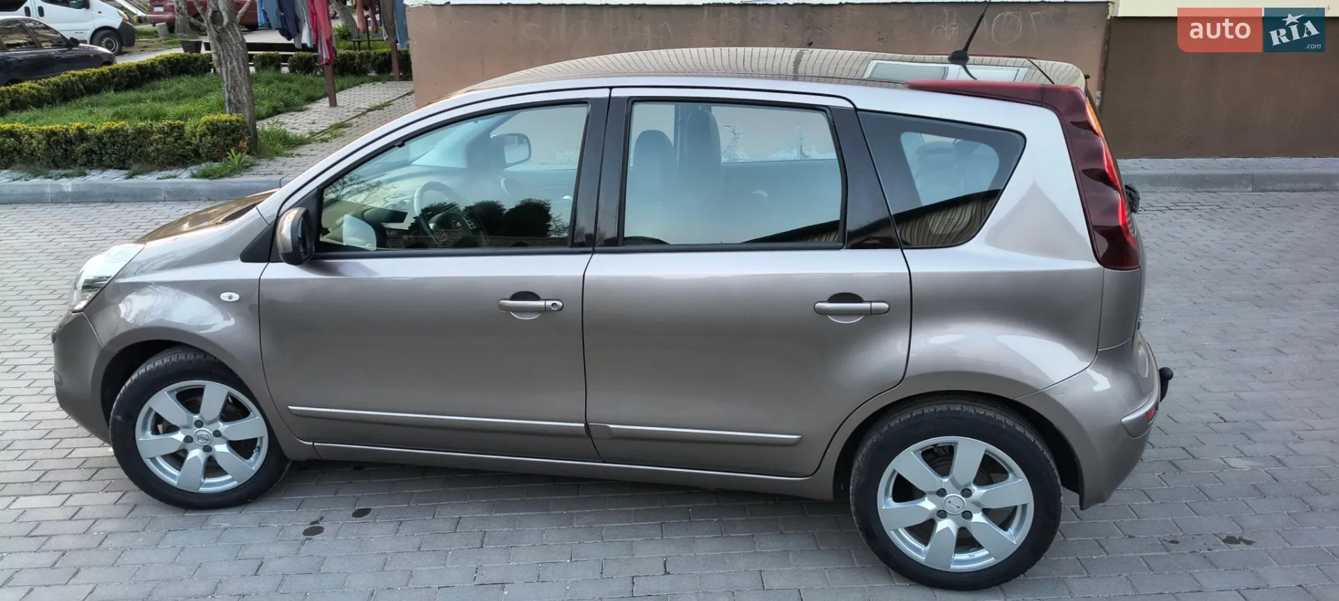 2012 Nissan Note - мініатюра 8