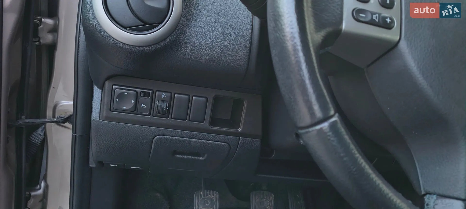 2012 Nissan Note - мініатюра 12
