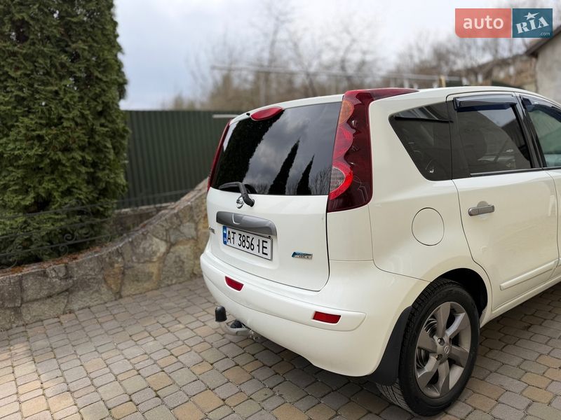 Хетчбек Nissan Note 2011 в Хмельницькому