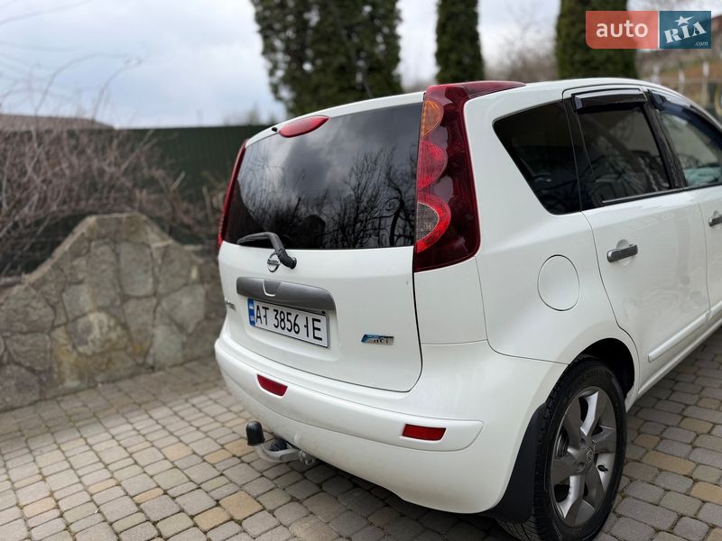 Хетчбек Nissan Note 2011 в Хмельницькому