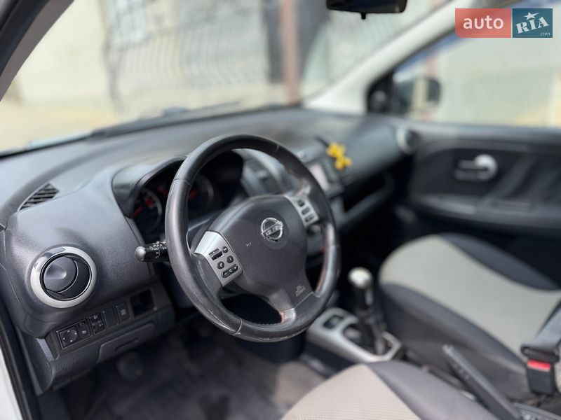 Хетчбек Nissan Note 2011 в Хмельницькому