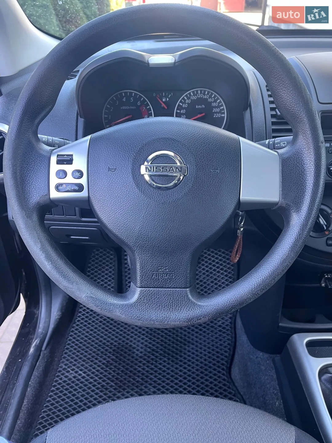2011 Nissan Note - мініатюра 8