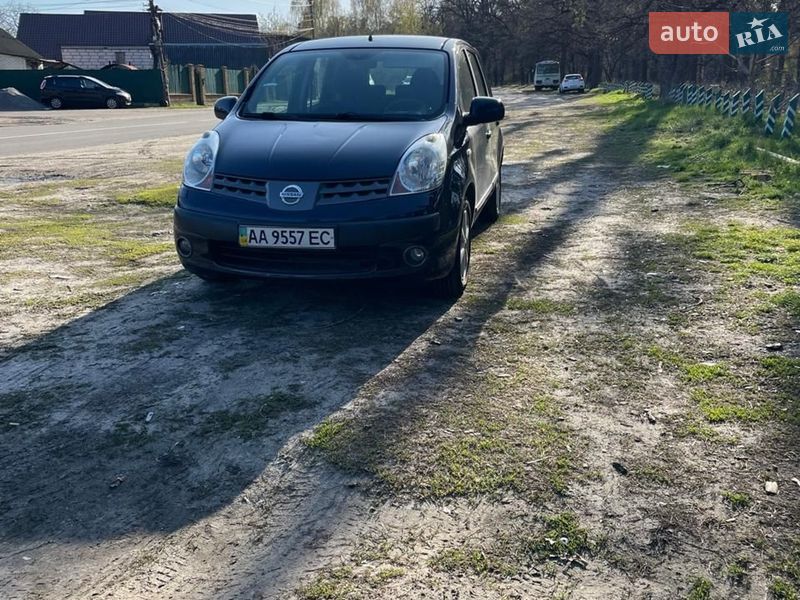 Хэтчбек Nissan Note 2007 в Киеве
