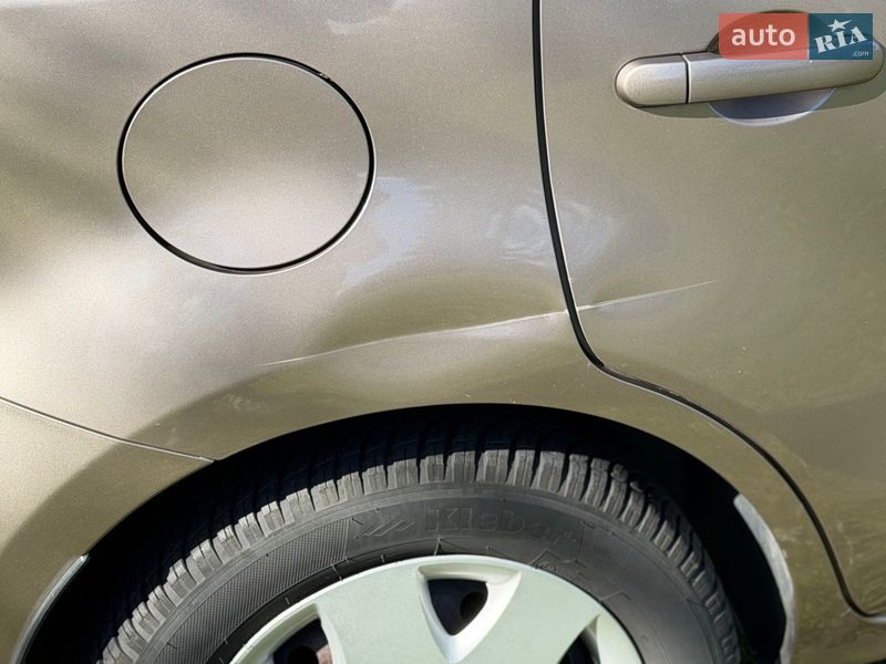 Хетчбек Nissan Note 2009 в Старокостянтинові