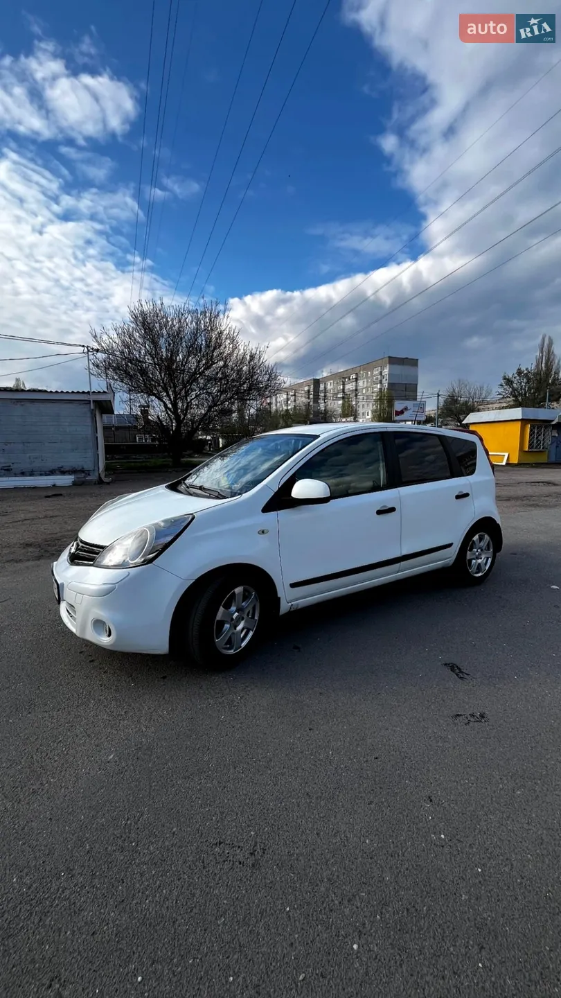 2011 Nissan Note - мініатюра 2