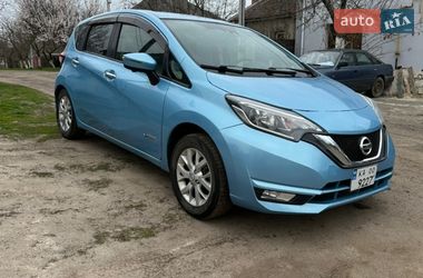 Хэтчбек Nissan Note 2016 в Чернигове