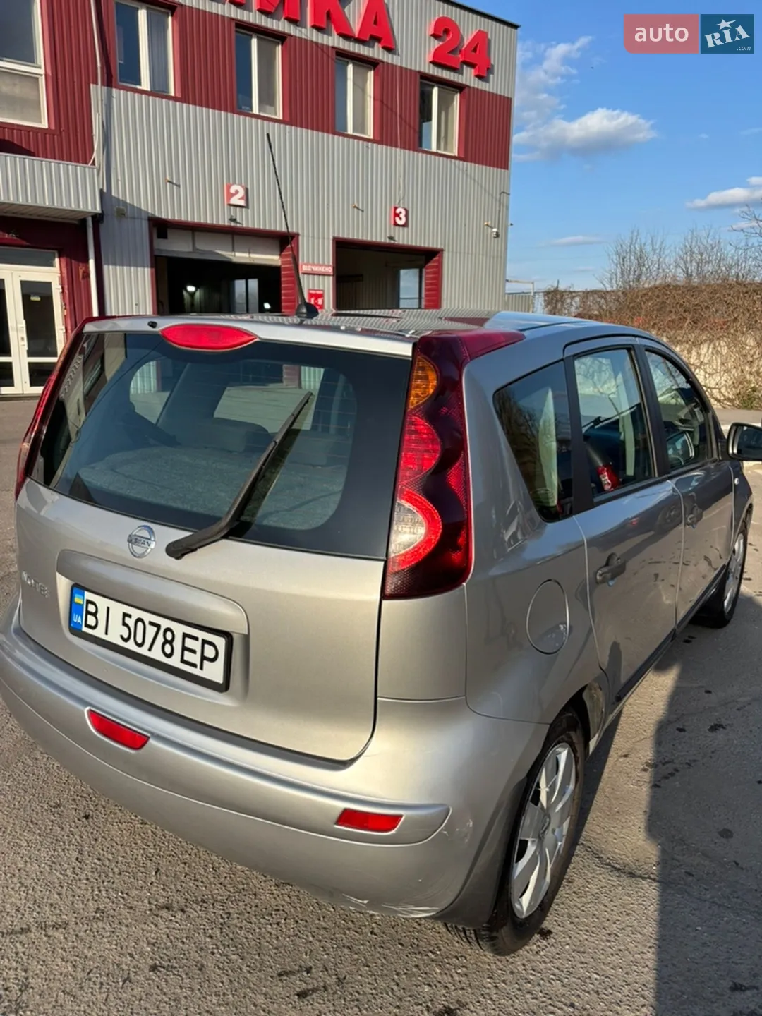 2012 Nissan Note - мініатюра 5