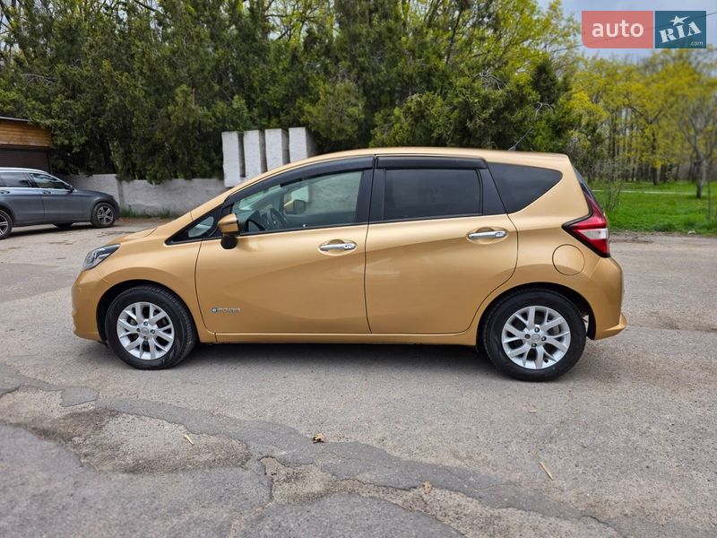 Хэтчбек Nissan Note 2017 в Одессе фото 15 Хэтчбек Nissan Note 2017 в Одессе