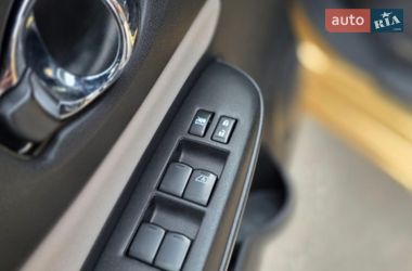 Хэтчбек Nissan Note 2017 в Одессе фото 17 Хэтчбек Nissan Note 2017 в Одессе