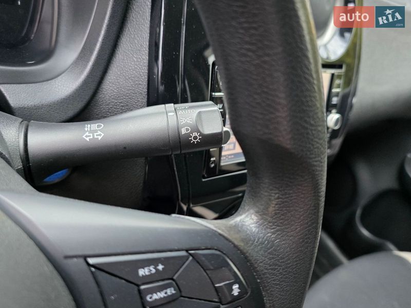 Хэтчбек Nissan Note 2017 в Одессе фото 23 Хэтчбек Nissan Note 2017 в Одессе