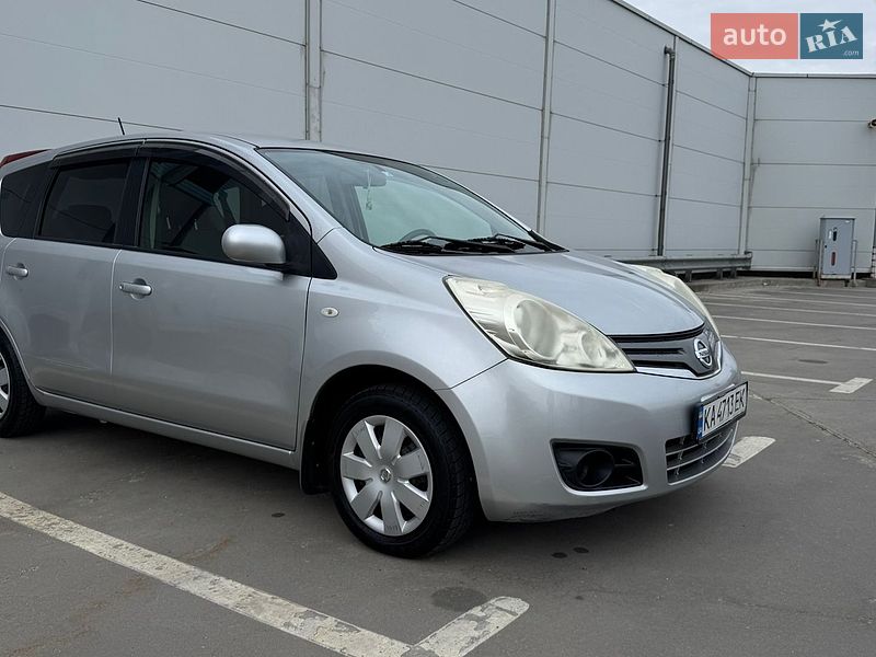 Хетчбек Nissan Note 2012 в Києві