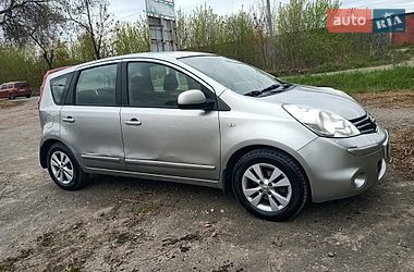 Хетчбек Nissan Note 2010 в Шептицькому