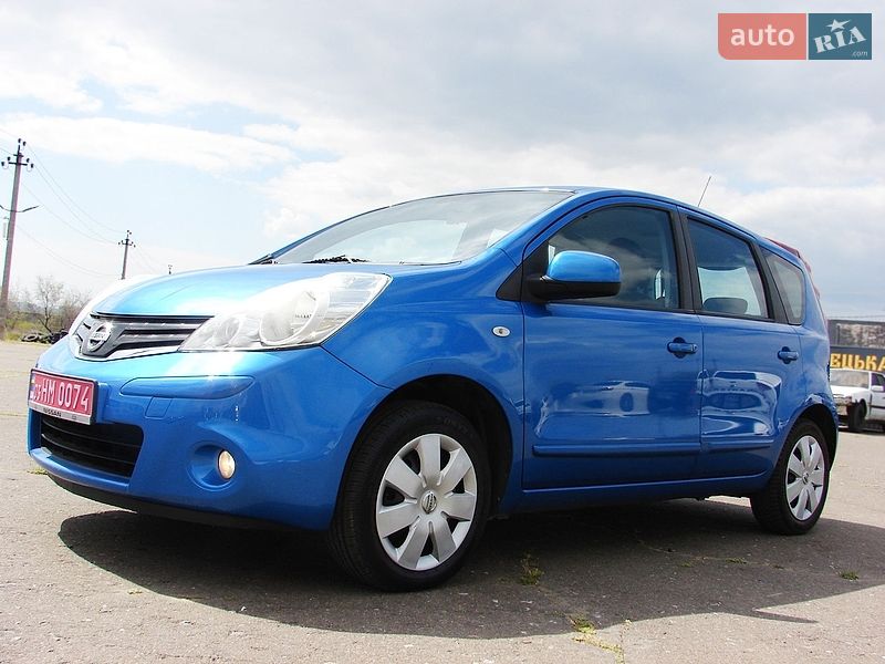 2010 Nissan Note, VIN SJNFCAE11U2055884:plate — фото 1 (autoria)