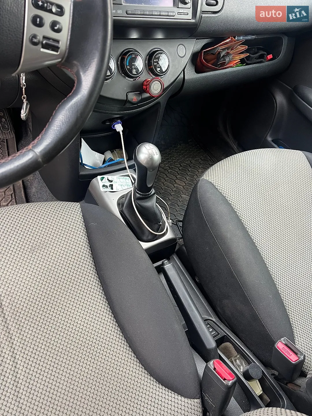 2010 Nissan Note - мініатюра 6