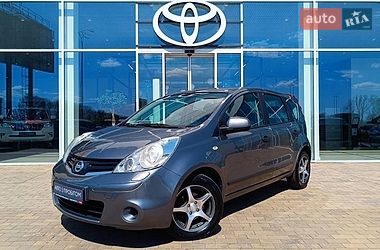 Хэтчбек Nissan Note 2012 в Киеве