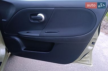 Хетчбек Nissan Note 2010 в Києві