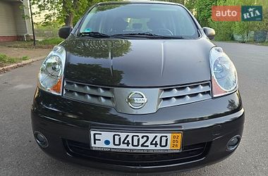 Хэтчбек Nissan Note 2009 в Киеве