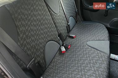 Хэтчбек Nissan Note 2009 в Киеве