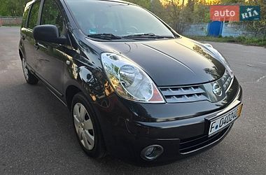 Хэтчбек Nissan Note 2009 в Киеве