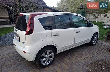 Хэтчбек Nissan Note 2011 в Ровно
