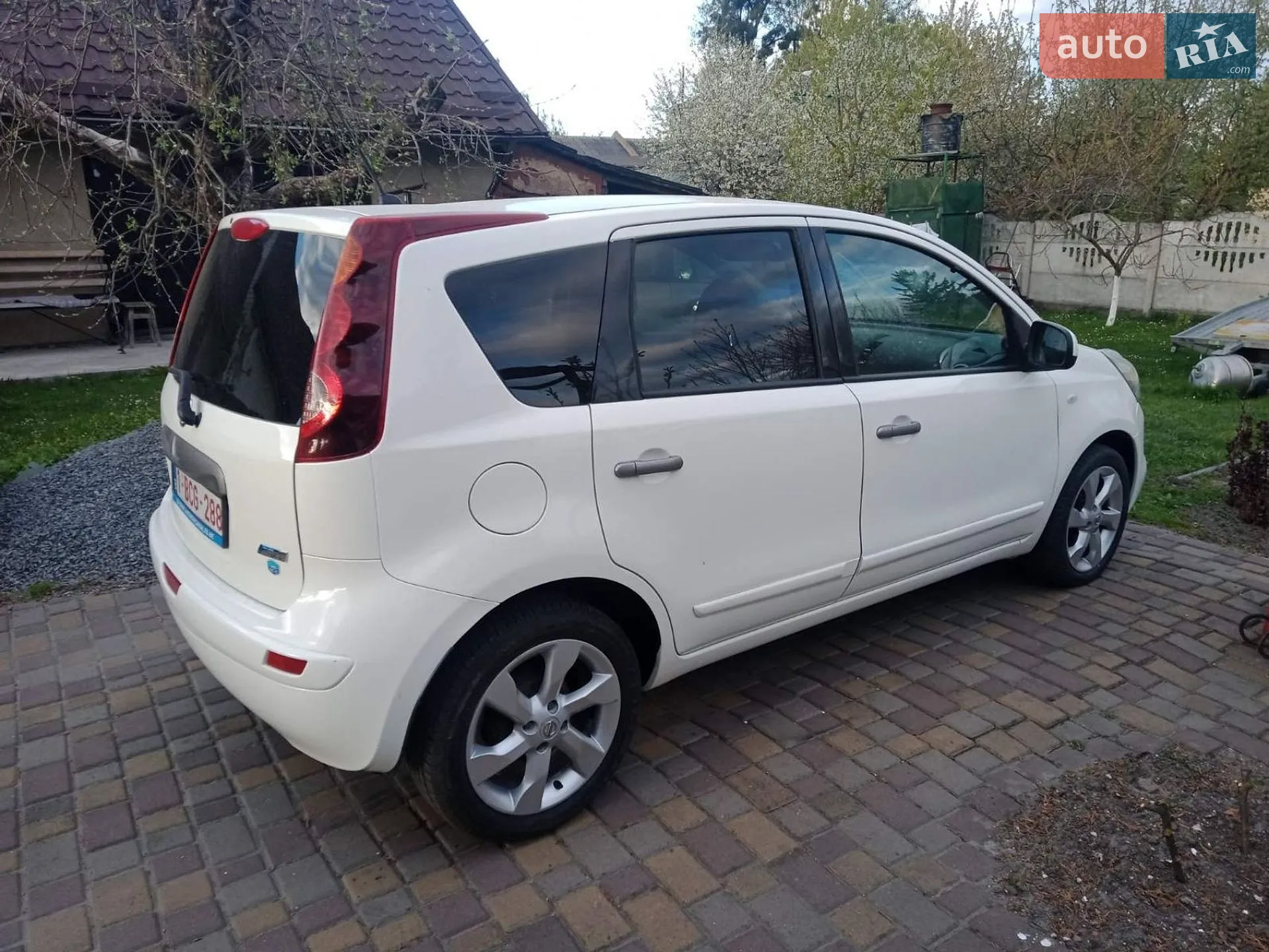 2011 Nissan Note - мініатюра 4