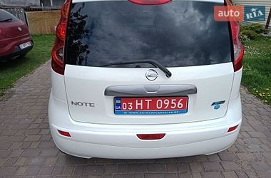 Хэтчбек Nissan Note 2011 в Ровно