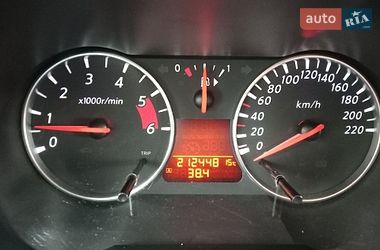 Хэтчбек Nissan Note 2011 в Ровно