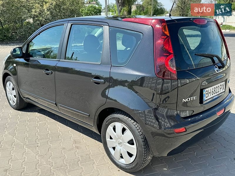 Хэтчбек Nissan Note 2009 в Хмельницком