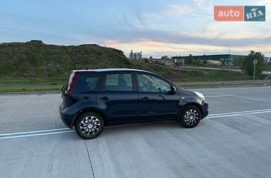 Хэтчбек Nissan Note 2011 в Виннице
