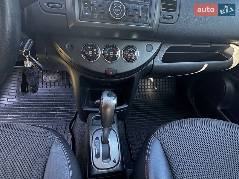 Хетчбек Nissan Note 2008 в Житомирі