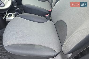 Хэтчбек Nissan Note 2011 в Киеве