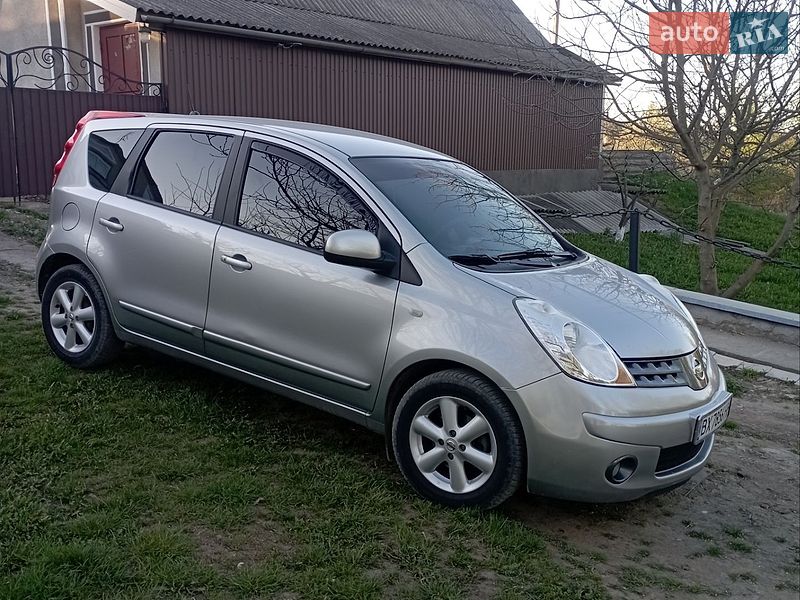 Хэтчбек Nissan Note 2007 в Хмельницком