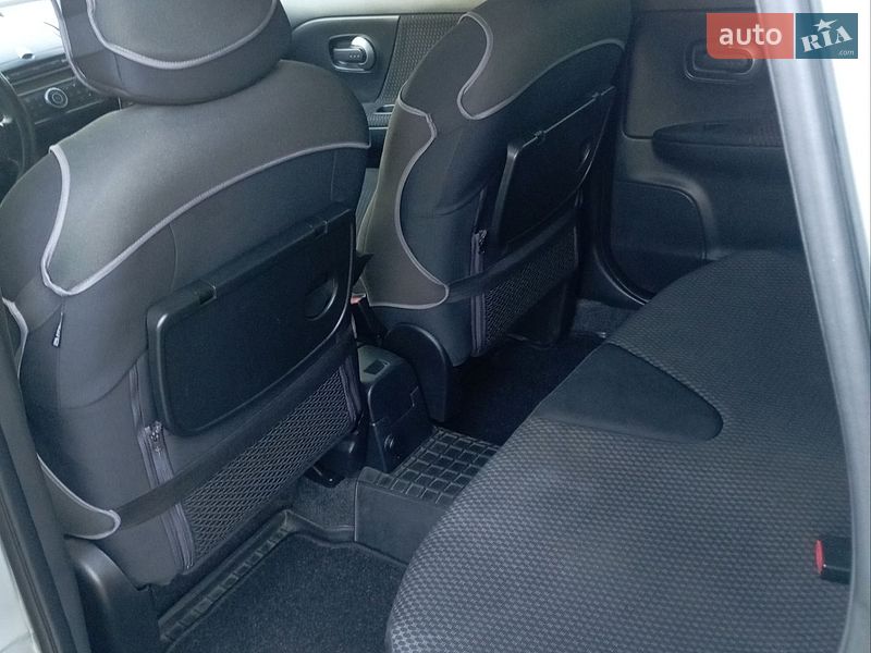 Хэтчбек Nissan Note 2007 в Хмельницком