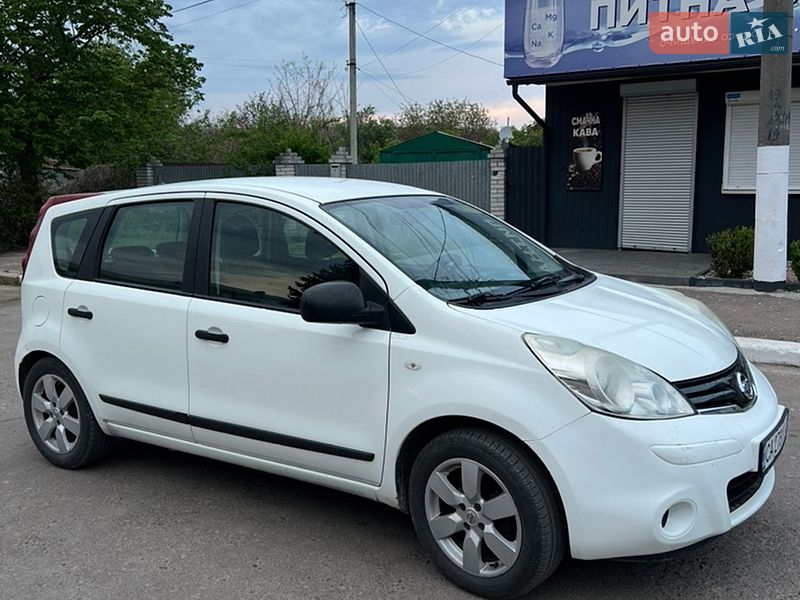 Хетчбек Nissan Note 2011 в Переяславі