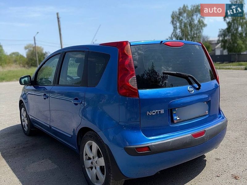 Хэтчбек Nissan Note 2006 в Днепре