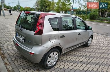 Хетчбек Nissan Note 2011 в Києві фото 7 Хетчбек Nissan Note 2011 в Києві